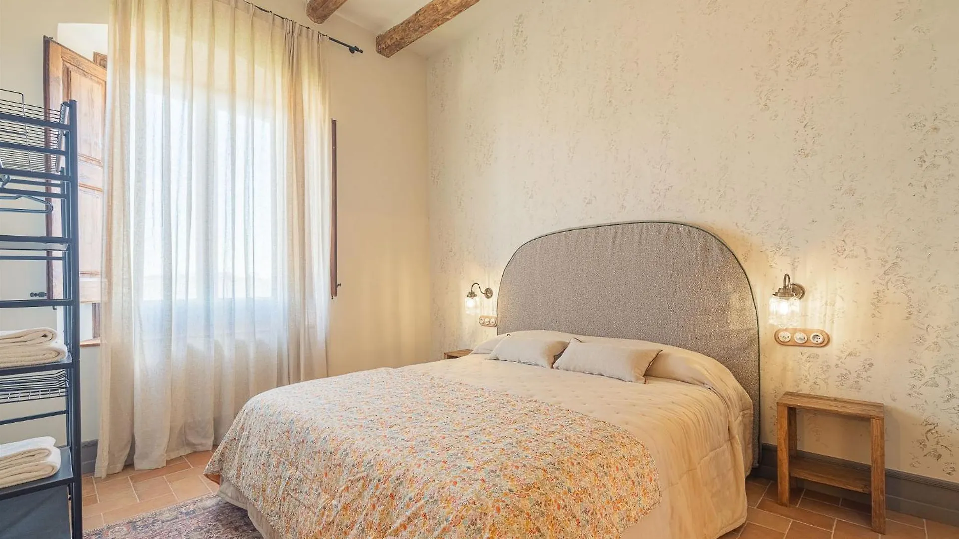 Holiday home Mas Can Falques Riudarenes